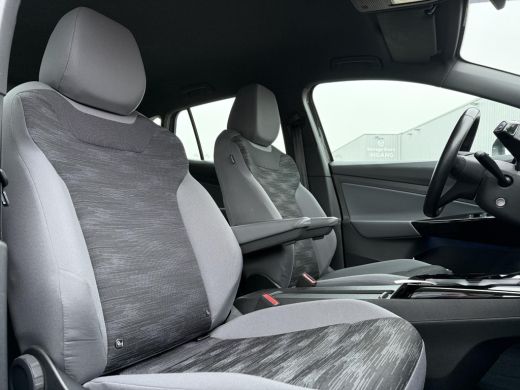 Volkswagen ID.4 Pro 77 kWh | Trekhaak | Navi | Carplay | ActivLease financial lease