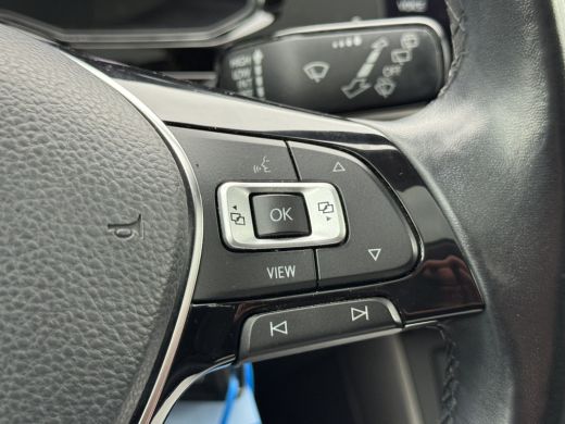 Volkswagen Polo 1.0 TSI Comfortline Panoramadak/Xenon/VT/Getint glas ActivLease financial lease