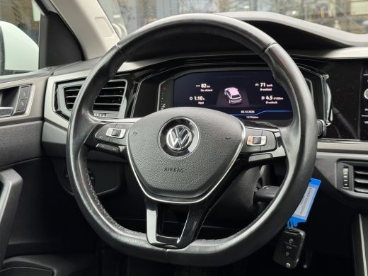 Volkswagen Polo 1.0 TSI Comfortline Panoramadak/Xenon/VT/Getint glas ActivLease financial lease