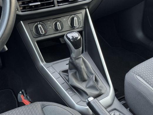 Volkswagen Polo 1.0 TSI Life Cruise control/PDC/Apple carplay-Android auto ActivLease financial lease