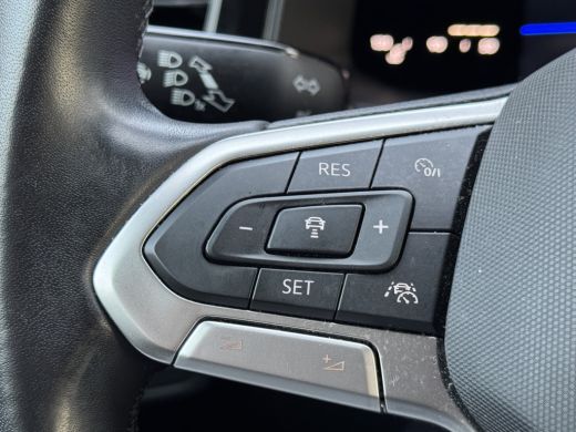 Volkswagen Polo 1.0 TSI Life Cruise control/PDC/Apple carplay-Android auto ActivLease financial lease