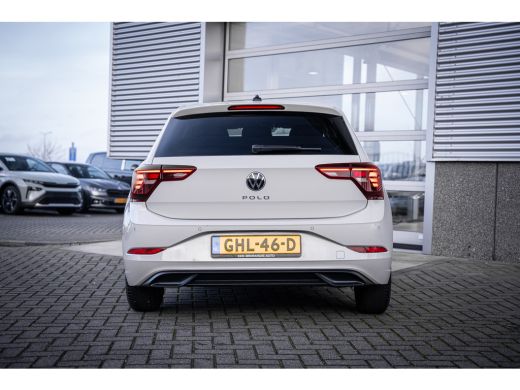 Volkswagen Polo 1.0 TSI Life Edition | Achteruitrijcamera | Parkeersensor voor en achter | Voorstoelen verwarmd ActivLease financial lease