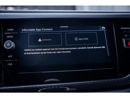 Volkswagen Polo 1.0 TSI Life Edition | Achteruitrijcamera | Parkeersensor voor en achter | Voorstoelen verwarmd ActivLease financial lease