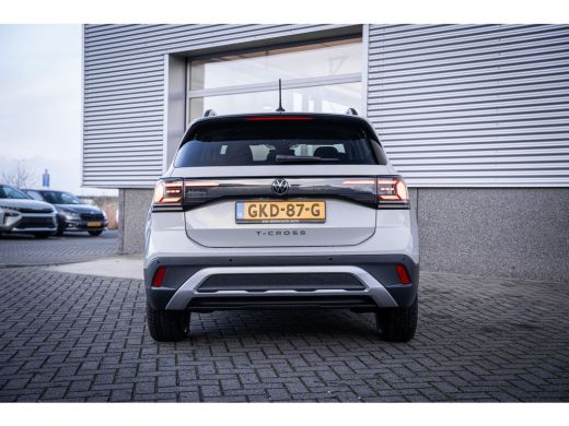 Volkswagen T-Cross 1.0 TSI Life Edition | Airco | Lichtmetalen velgen 17" | Voorstoelen verwarmd ActivLease financial lease