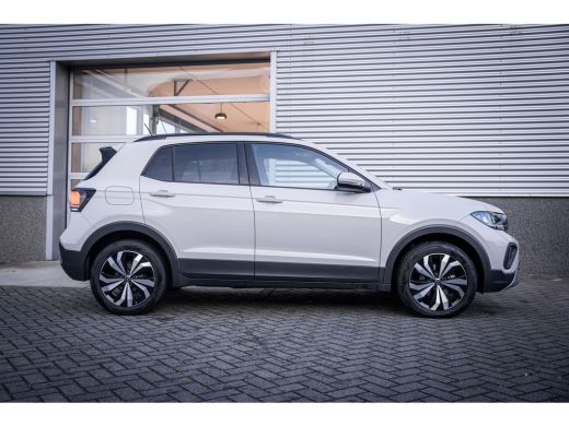 Volkswagen T-Cross 1.0 TSI Life Edition | Airco | Lichtmetalen velgen 17" | Voorstoelen verwarmd ActivLease financial lease
