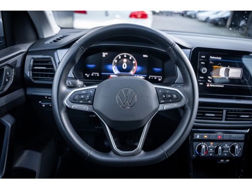 Volkswagen T-Cross 1.0 TSI Life Edition | Airco | Lichtmetalen velgen 17" | Voorstoelen verwarmd ActivLease financial lease