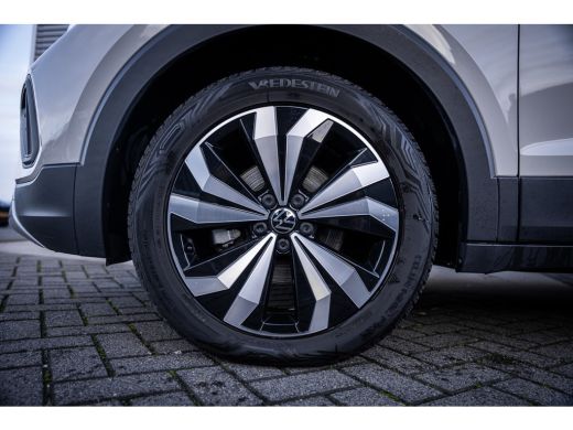 Volkswagen T-Cross 1.0 TSI Life Edition | Airco | Lichtmetalen velgen 17" | Voorstoelen verwarmd ActivLease financial lease