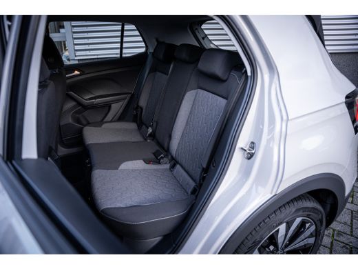 Volkswagen T-Cross 1.0 TSI Life Edition | Airco | Lichtmetalen velgen 17" | Voorstoelen verwarmd ActivLease financial lease