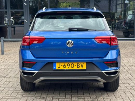 Volkswagen T-Roc 1.0 TSI Style Navigatie/Cruise/Clima/LM-Velgen/Apple-Android/Audio ActivLease financial lease