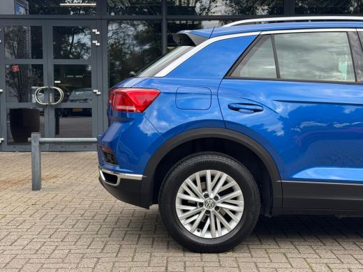 Volkswagen T-Roc 1.0 TSI Style Navigatie/Cruise/Clima/LM-Velgen/Apple-Android/Audio ActivLease financial lease