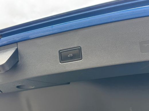 Volkswagen T-Roc 1.0 TSI Style Navigatie/Cruise/Clima/LM-Velgen/Apple-Android/Audio ActivLease financial lease