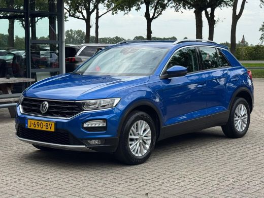 Volkswagen T-Roc 1.0 TSI Style Navigatie/Cruise/Clima/LM-Velgen/Apple-Android/Audio ActivLease financial lease