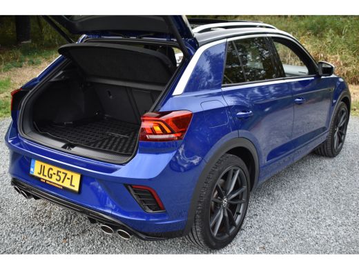 Volkswagen T-Roc R 2.0 TSI 300PK DSG 4MOTION R-SPORT BEATS/LEDER/TREKHAAK/PANORAMADAK ActivLease financial lease