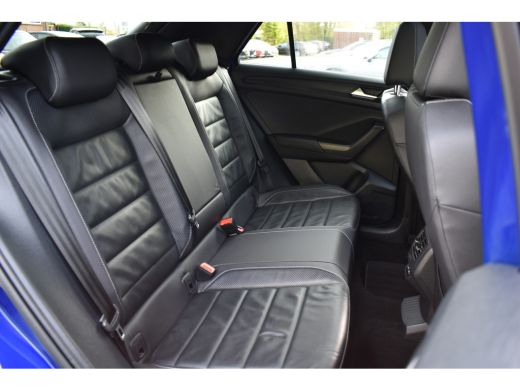 Volkswagen T-Roc R 2.0 TSI 300PK DSG 4MOTION R-SPORT BEATS/LEDER/TREKHAAK/PANORAMADAK ActivLease financial lease