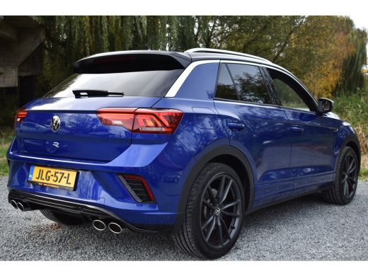 Volkswagen T-Roc R 2.0 TSI 300PK DSG 4MOTION R-SPORT BEATS/LEDER/TREKHAAK/PANORAMADAK ActivLease financial lease