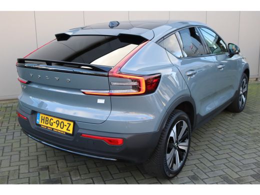 Volvo  C40 Recharge Core 69 kWh 232PK Winterpack/Camera/Panoramadak/Cruise-Control ActivLease financial lease