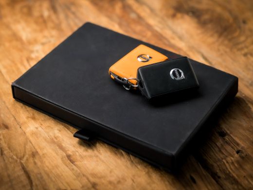 Volvo  V60 2.0 B3 Sport 177Pk Automaat (APPLE CARPLAY, GROOT NAVI, TREKHAAK, CAMERA, SPORTSTOELEN, ADAPTIVE ... ActivLease financial lease