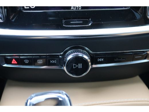 Volvo  V60 2.0 T8 390PK Recharge AWD Inscription Trekhaak-2000KG/360-camera/Pano-dak/Winter-pack/Memory-stoel ActivLease financial lease