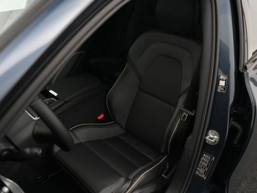 Volvo  V60 T8 AWD Plus Dark Performance Edition | Head-Up | Panoramadak | 360&deg; Camera | Harman/Kardon | 19" ... ActivLease financial lease