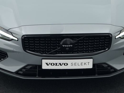 Volvo  V60 2.0 T8 Plug-in hybrid AWD Plus Dark Premium Pack | Rondomzicht camera | Elektrisch glazen panoram... ActivLease financial lease