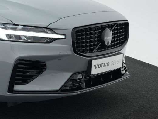 Volvo  V60 2.0 T8 Plug-in hybrid AWD Plus Dark Premium Pack | Rondomzicht camera | Elektrisch glazen panoram... ActivLease financial lease