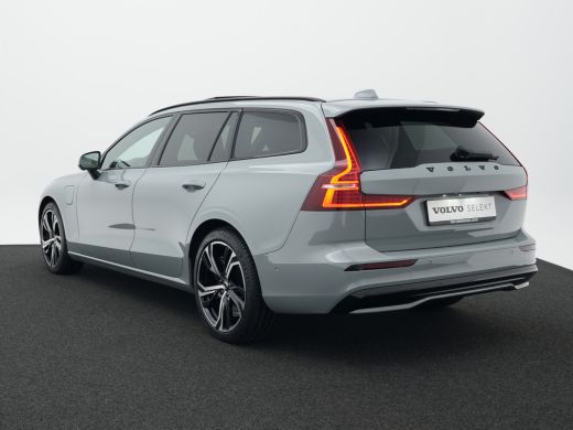 Volvo  V60 2.0 T8 Plug-in hybrid AWD Plus Dark Premium Pack | Rondomzicht camera | Elektrisch glazen panoram... ActivLease financial lease