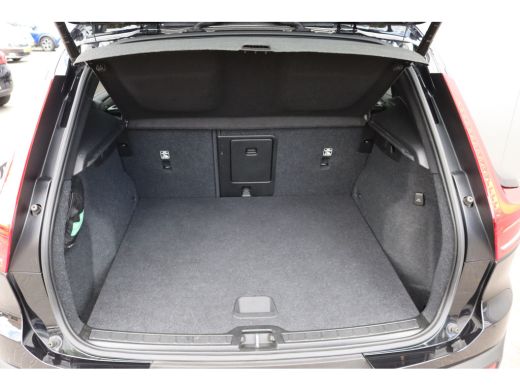 Volvo  XC40 1.5 T4 PHEV Recharge Inscription Expr. Carplay-android/Parkeerhulp/Elektr.-klep ActivLease financial lease