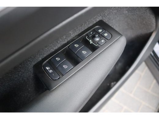 Volvo  XC40 1.5 T4 PHEV Recharge Inscription Navigatie/Camera/Leder/Stoel-stuurverwarming ActivLease financial lease