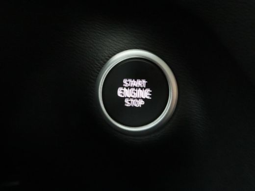 Volvo  XC40 1.5 T5 Recharge Inscription | Trekhaak | Stoelverwarming | Adaptive cruise | Camera | Carplay | N... ActivLease financial lease