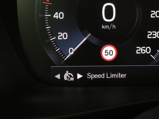 Volvo  XC40 1.5 T5 Recharge Inscription | Trekhaak | Stoelverwarming | Adaptive cruise | Camera | Carplay | N... ActivLease financial lease