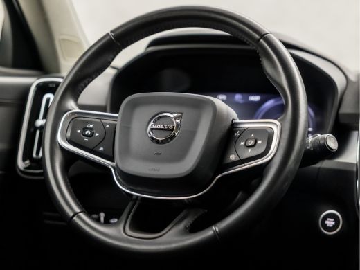 Volvo  XC40 1.5 T5 Twin Engine Inscription 262Pk Automaat (APPLE CARPLAY, GROOT NAVI, LEDER, STOELVERWARMING,... ActivLease financial lease