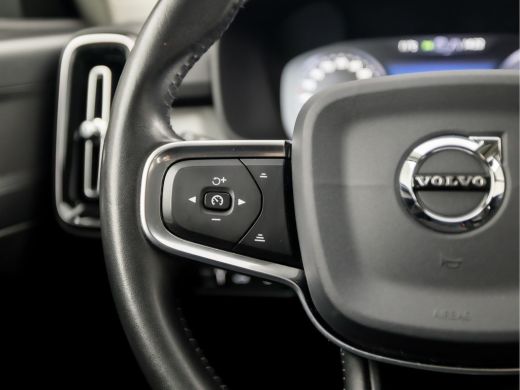 Volvo  XC40 1.5 T5 Twin Engine Inscription 262Pk Automaat (APPLE CARPLAY, GROOT NAVI, LEDER, STOELVERWARMING,... ActivLease financial lease