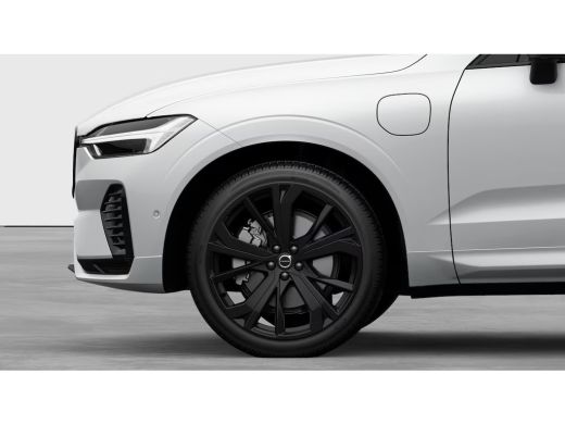 Volvo  XC60 2.0 T6 Plug-in hybrid AWD Plus Black Edition | Premium Pack | Volvo Guard Alarm | Extra getint gl... ActivLease financial lease
