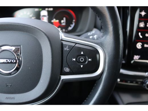 Volvo  XC60 2.0 T8 Twin Engine AWD Momentum Pro Open-dak/Trekhaak/Camera/Leder/Carplay-android ActivLease financial lease