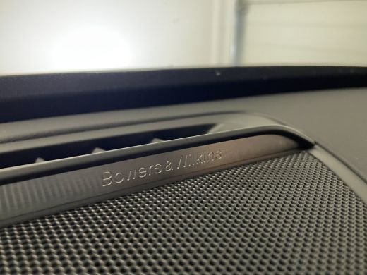 Volvo  XC90 T8 AWD Recharge Ultra Dark Vol! | Luchtvering | Bowers & Wilkins | 455pk | Alcantara hemel | 360&deg;... ActivLease financial lease