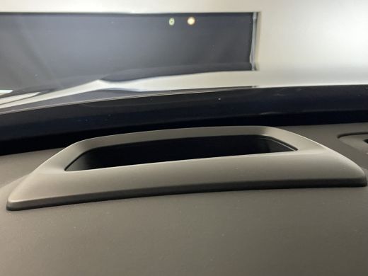 Volvo  XC90 T8 AWD Recharge Ultra Dark Vol! | Luchtvering | Bowers & Wilkins | 455pk | Alcantara hemel | 360&deg;... ActivLease financial lease