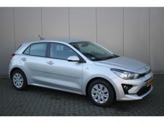 Kia Rio 1.2I 83PK ComfortLine Airco/Bluetooth/Parkeerhulp/Stoelverwarming