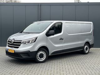 Renault Trafic 2.0 dCi / L2H1 / 24.451 KM !! / 1e EIG. / TREKHAAK / AIRCO / CRUISE / BLUETOOTH / 3-ZITS