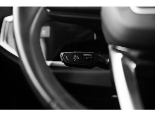 Audi Q3 45 TFSi e Advanced Edition ActivLease financial lease