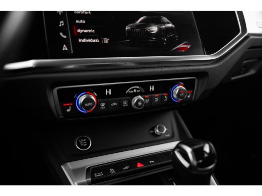 Audi Q3 45 TFSi e Advanced Edition ActivLease financial lease