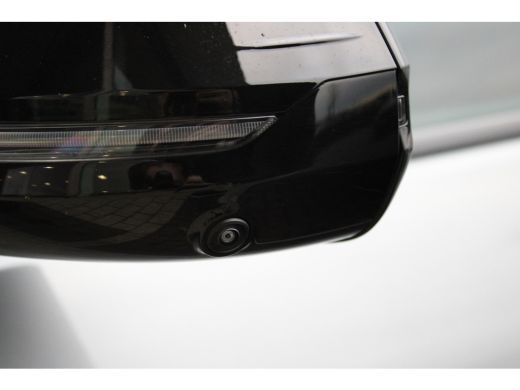 BMW 1 Serie M135 xDrive High Executive M Sport Automaat / Panoramadak / M Sportstoelen / M Adaptief onderstel... ActivLease financial lease