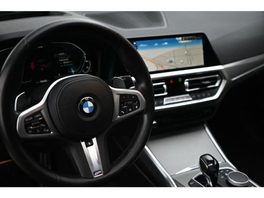 BMW 3 Serie 320e High Executive M Sport Automaat / Schuif-kanteldak / Sportstoelen / Achteruitrijcamera / Stu... ActivLease financial lease