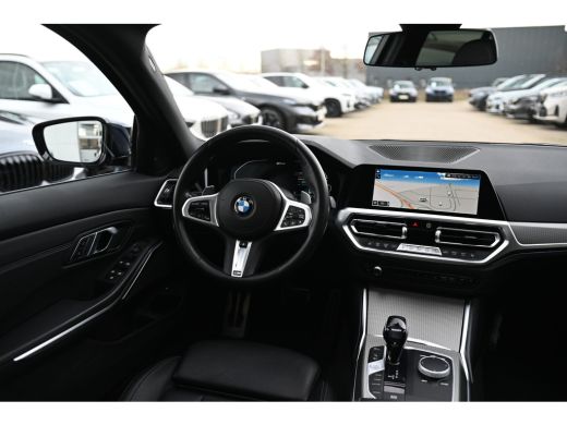 BMW 3 Serie 320e High Executive M Sport Automaat / Schuif-kanteldak / Sportstoelen / Achteruitrijcamera / Stu... ActivLease financial lease