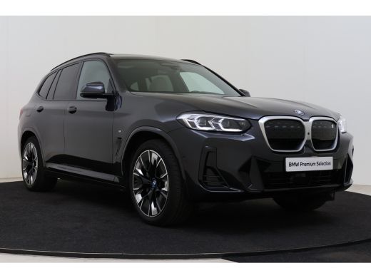 BMW iX3 High Executive / Trekhaak / Sportstoelen / Adaptief M Onderstel / Comfort Access / Adaptieve LED ... ActivLease financial lease