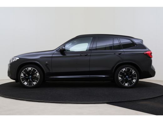 BMW iX3 High Executive / Trekhaak / Sportstoelen / Adaptief M Onderstel / Comfort Access / Adaptieve LED ... ActivLease financial lease