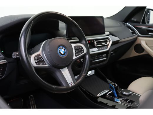 BMW iX3 High Executive / Trekhaak / Sportstoelen / Adaptief M Onderstel / Comfort Access / Adaptieve LED ... ActivLease financial lease