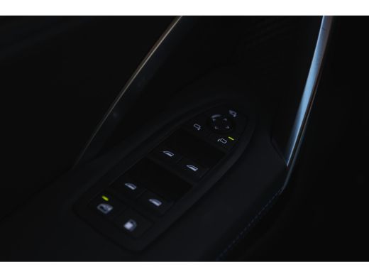 BMW X1 xDrive25e M Sport Automaat / Trekhaak / Sportstoelen / Achteruitrijcamera / M Adaptief onderstel ... ActivLease financial lease