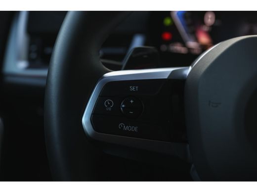 BMW X1 xDrive25e M Sport Automaat / Trekhaak / Sportstoelen / Achteruitrijcamera / M Adaptief onderstel ... ActivLease financial lease