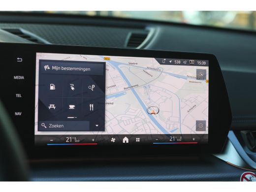 BMW X1 xDrive25e M Sport Automaat / Trekhaak / Sportstoelen / Achteruitrijcamera / M Adaptief onderstel ... ActivLease financial lease