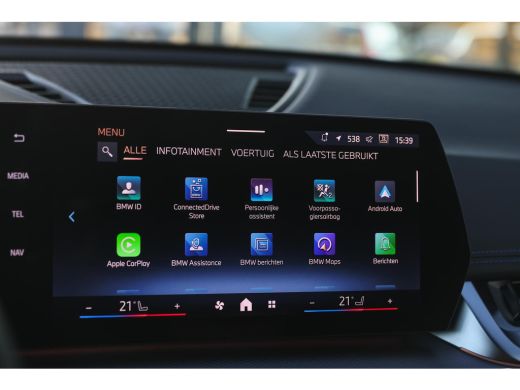 BMW X1 xDrive25e M Sport Automaat / Trekhaak / Sportstoelen / Achteruitrijcamera / M Adaptief onderstel ... ActivLease financial lease